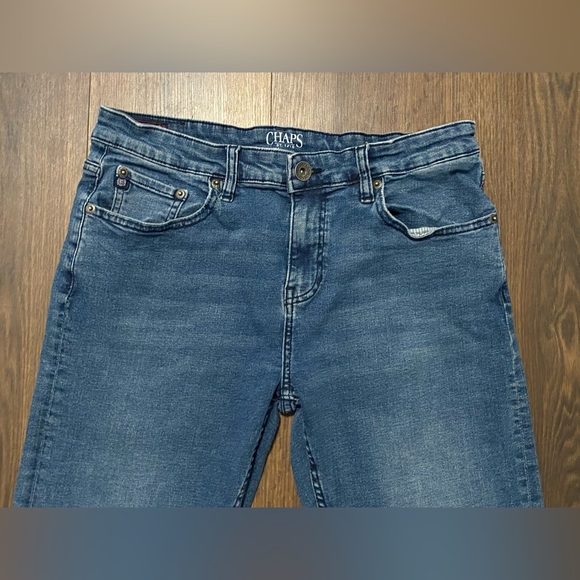 Men’s Chaps Medium Wash Slim Jeans 32x30 - Picture 4 of 7